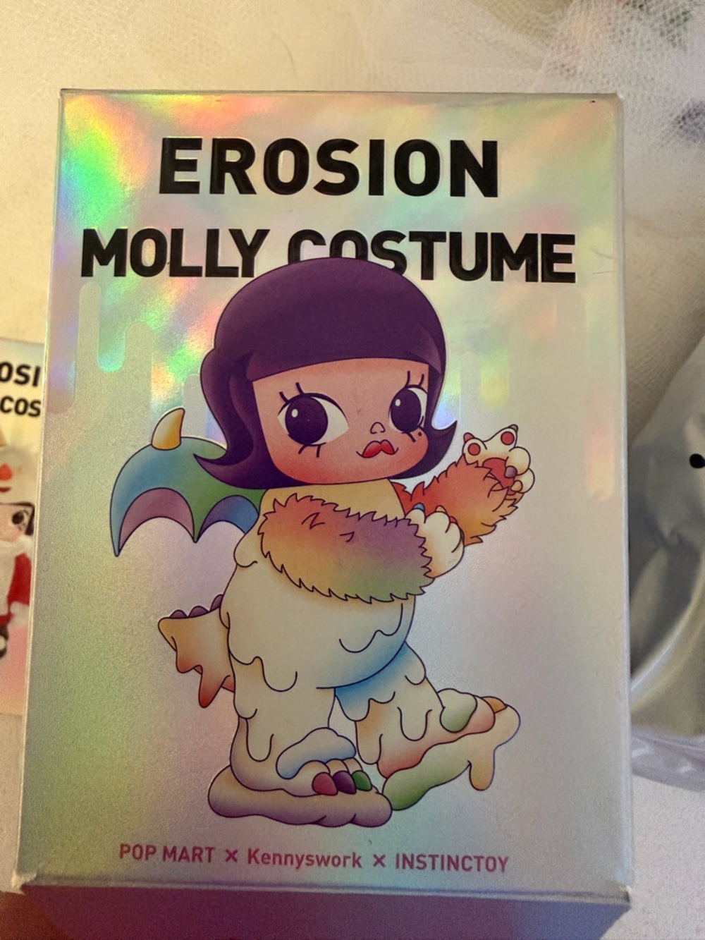 Instinc Toy x Pop Mart Erosion Molly Costume - Snowy Molly - Picture 3 of 6